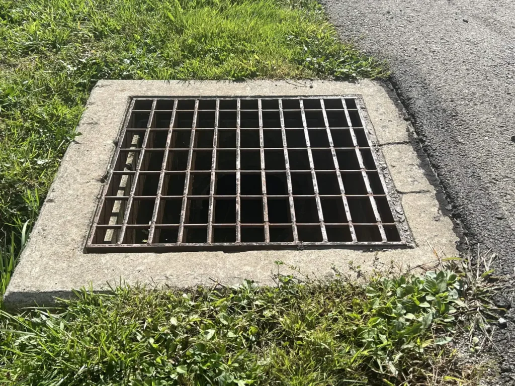 2x2 inlet grate